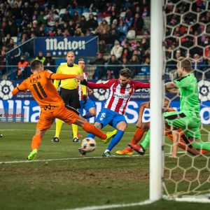 Gahirupe Atletico Madrid Eibar Copa (12)